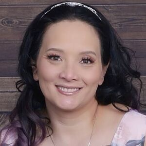 Meet your Posher, Janet